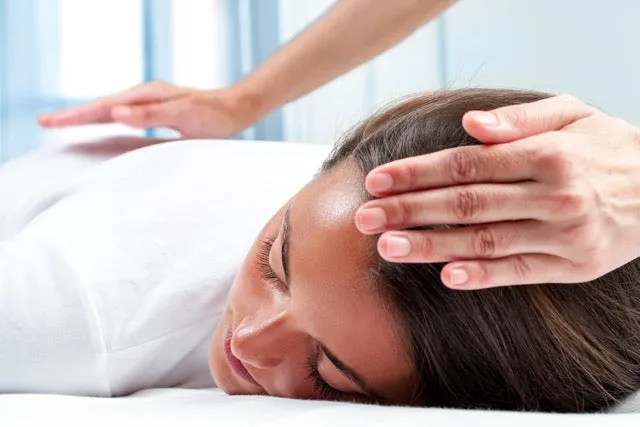Le Reiki est-il sérieux ? Notre regard honnête